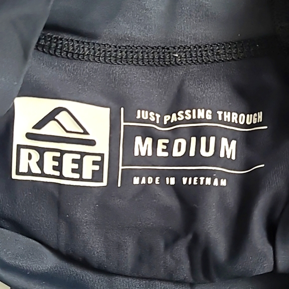 Water shirt from Reef - in great condition - Picture 3 of 3